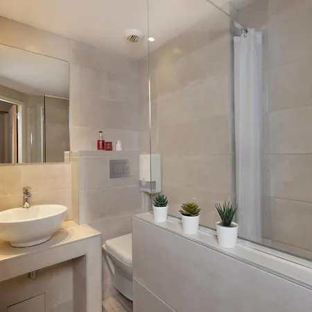 Hotel Le Saint Antoine