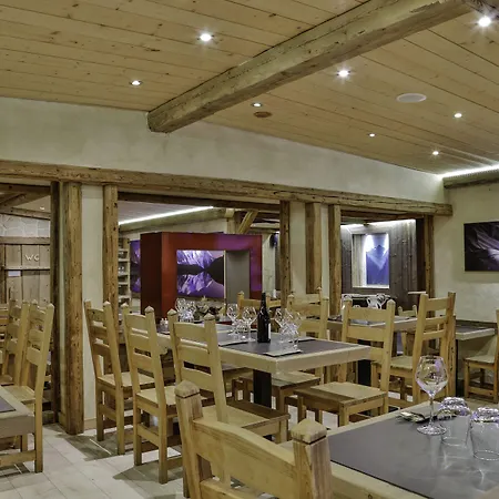 Le Saint Antoine Szálloda Les Houches
