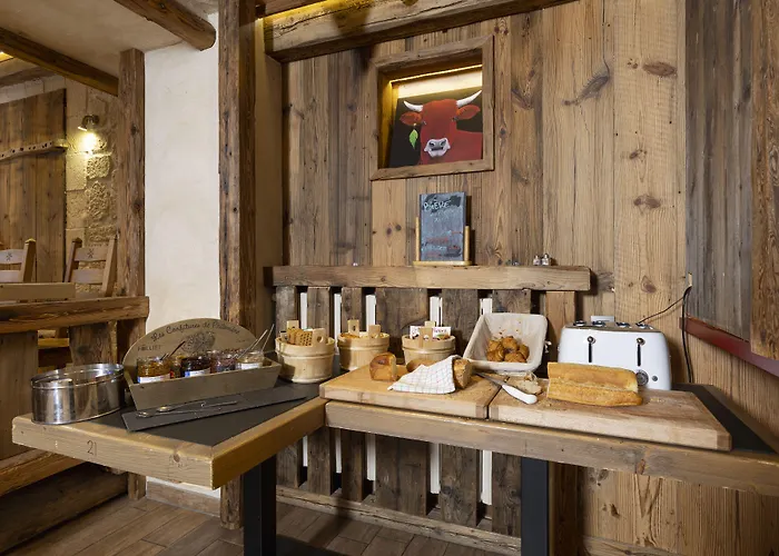 Le Saint Antoine Hotel
